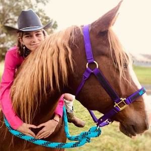 Meet your Posher, Rebecca